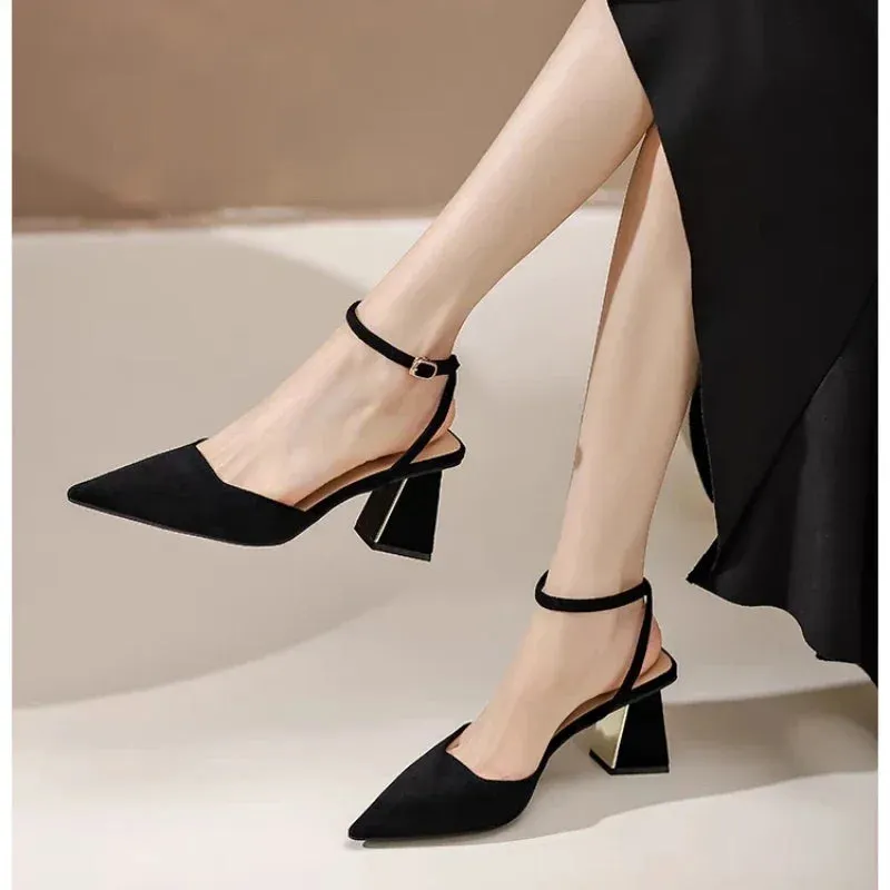 2024 Summer New Pointed Fashion One Line Buckle Style Shallow Mouth Sandals Women's Comfortable Banquet Shoes Women