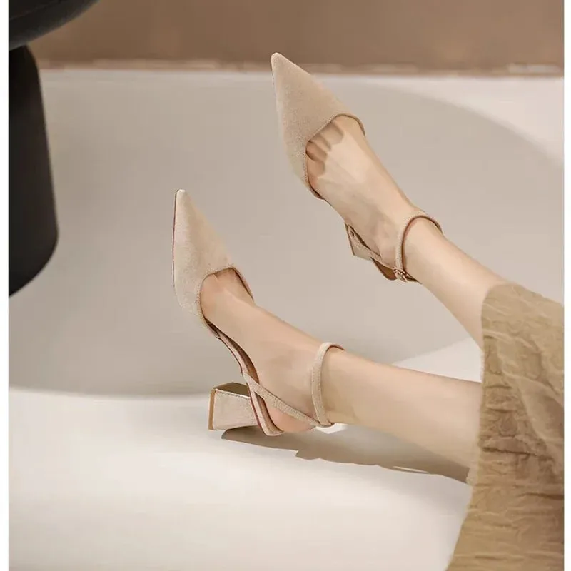 2024 Summer New Pointed Fashion One Line Buckle Style Shallow Mouth Sandals Women's Comfortable Banquet Shoes Women