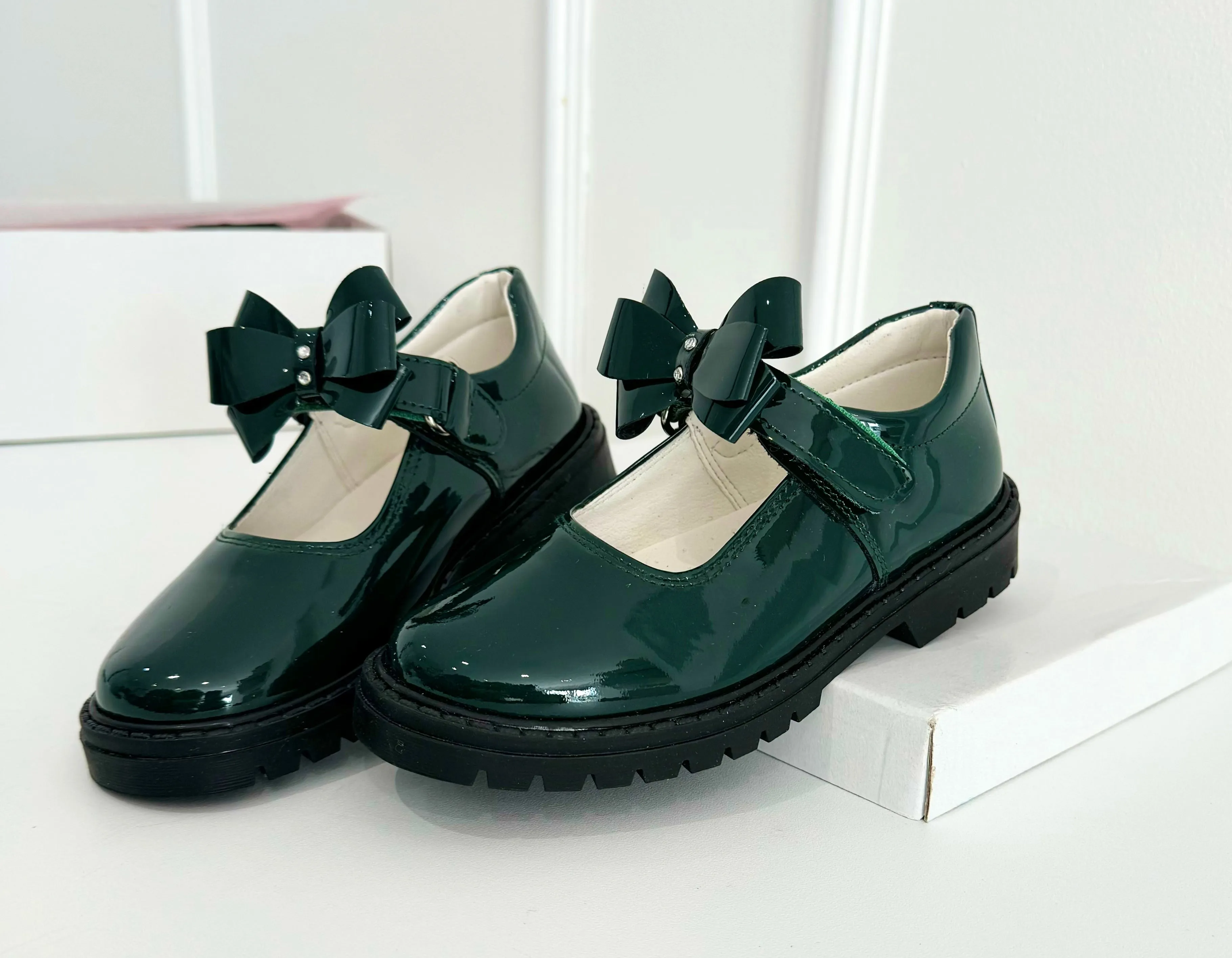 6258 Green School Shoe  - Chunky