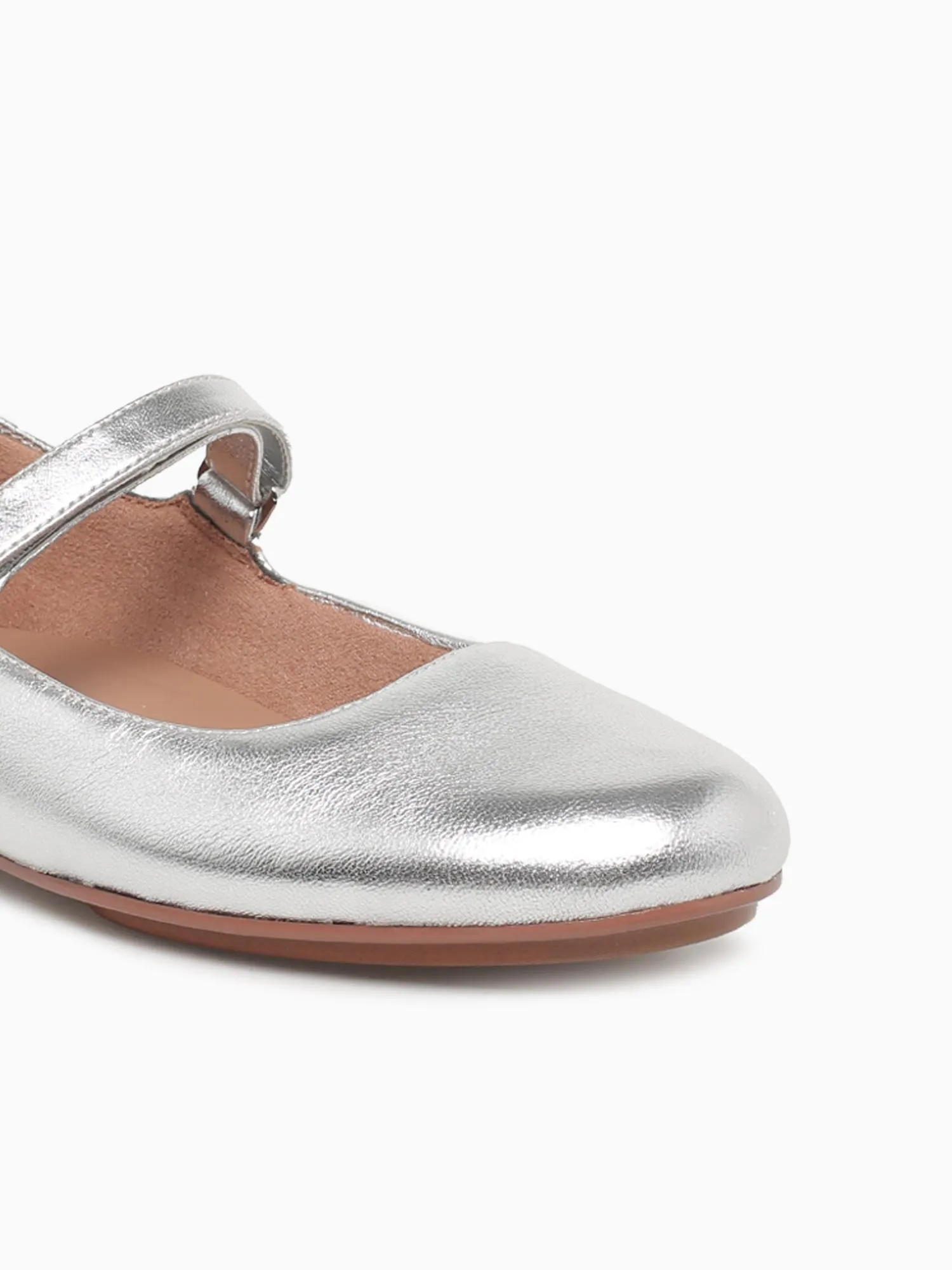 Maxwellmj Silver Leather