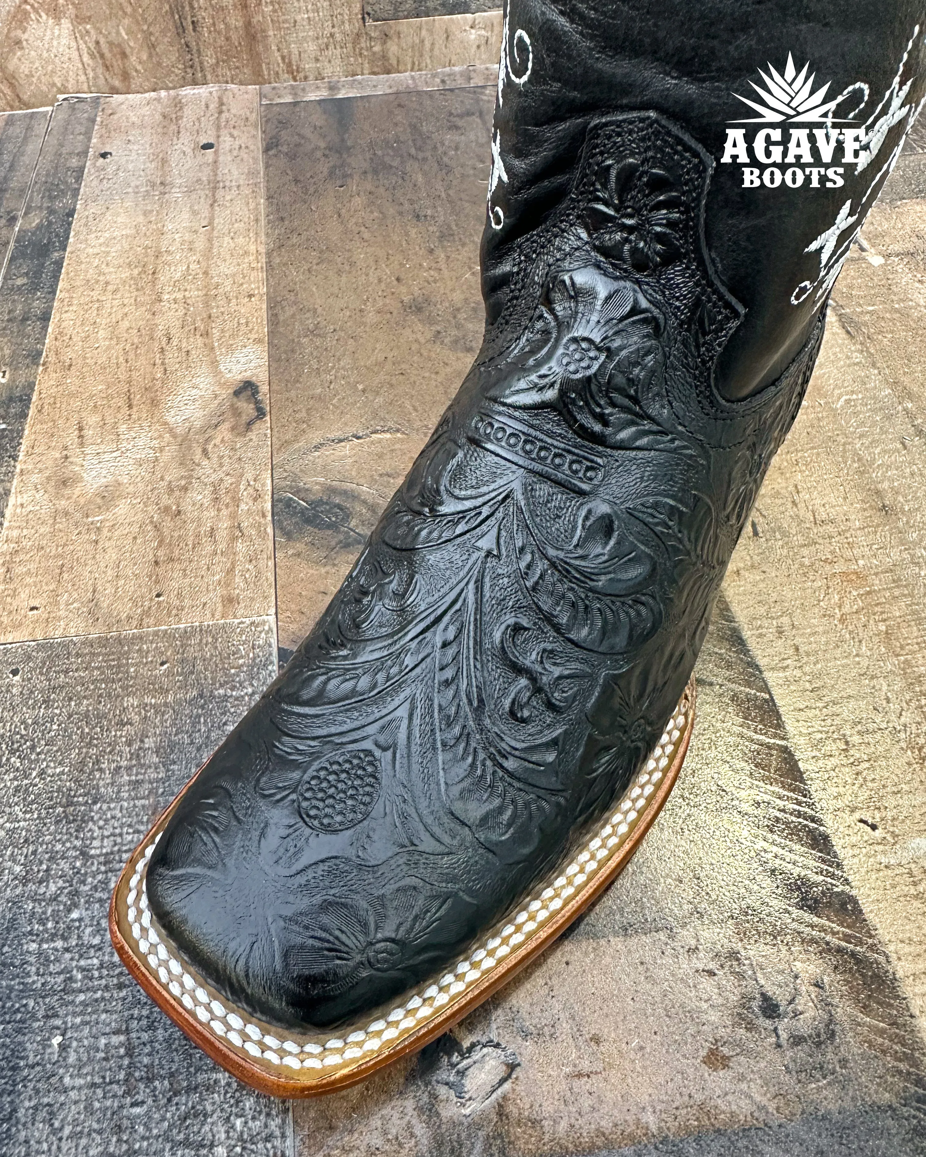 "TANIA" BLACK TOOLED | WOMEN SQUARE TOE BOOTS