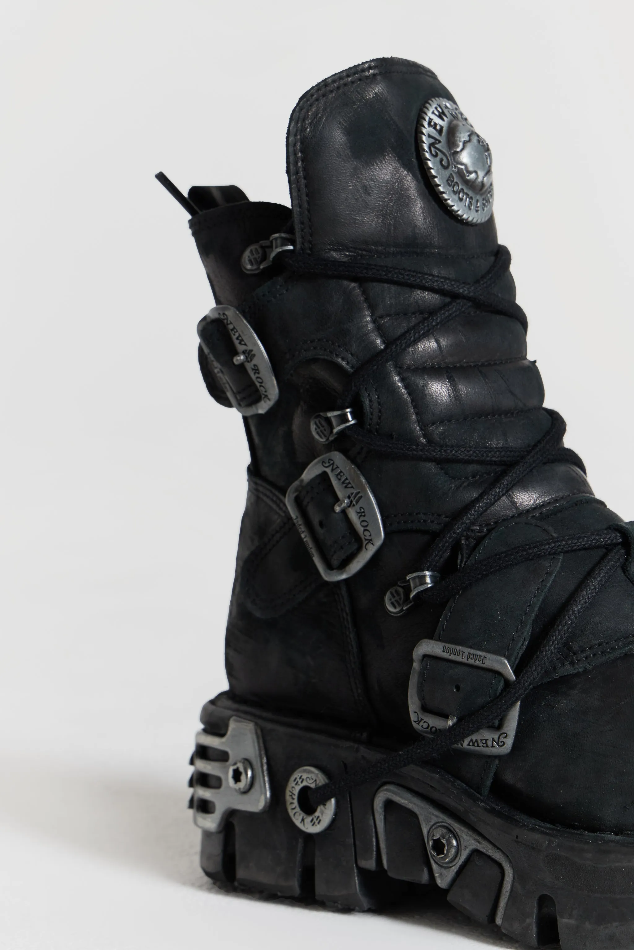 Scar Reactor Boots